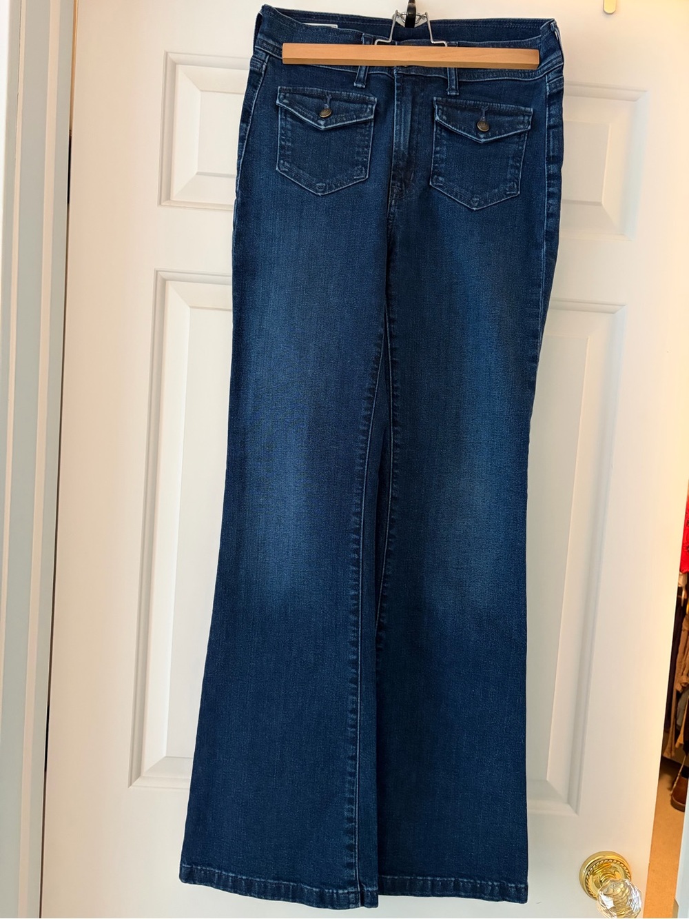 GAP bootcut/flare Jeans